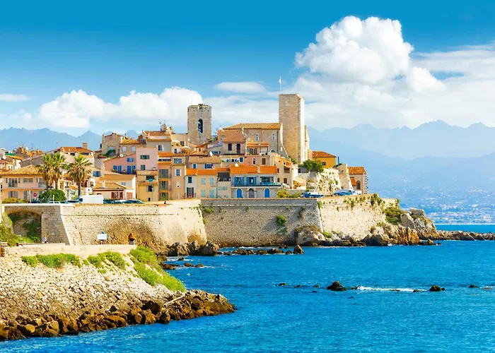 élégant 2 Pièces 50m2 Au Coeur Du Vieil * Antibes