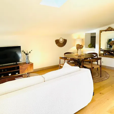 Elegant 2 Pieces 50m2 Au Coeur Du Vieil Lejlighed Antibes